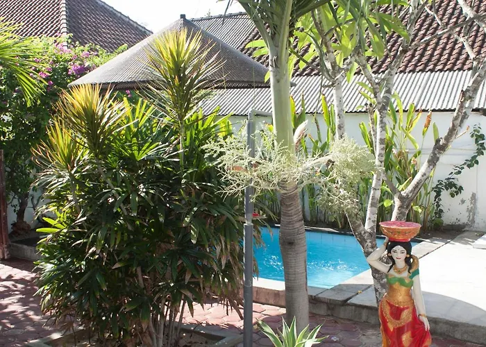 Pantai Island 3*