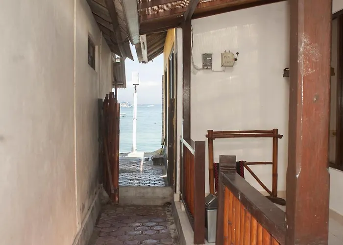 Pantai Island Guest house